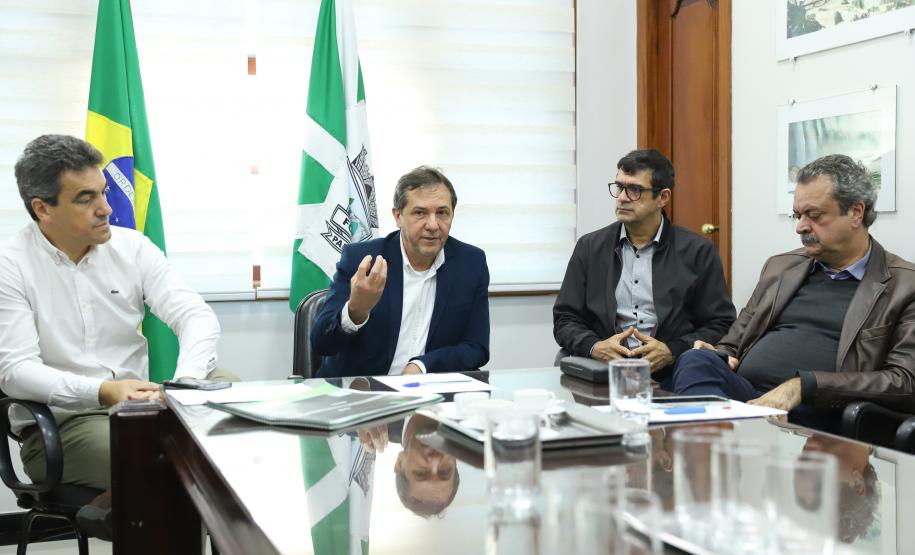 Reunião com proprietários em Foz do Iguaçu