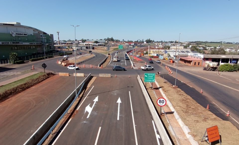 Trevo Cataratas em etapa final