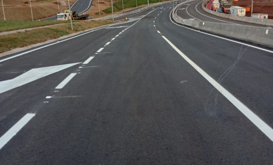 Trevo Cataratas em etapa final