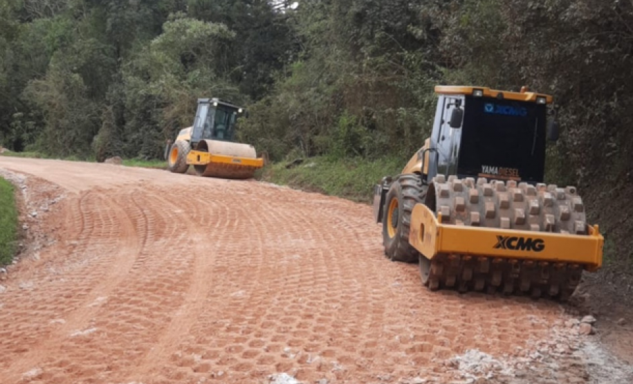 PR-090 Compactação da pista