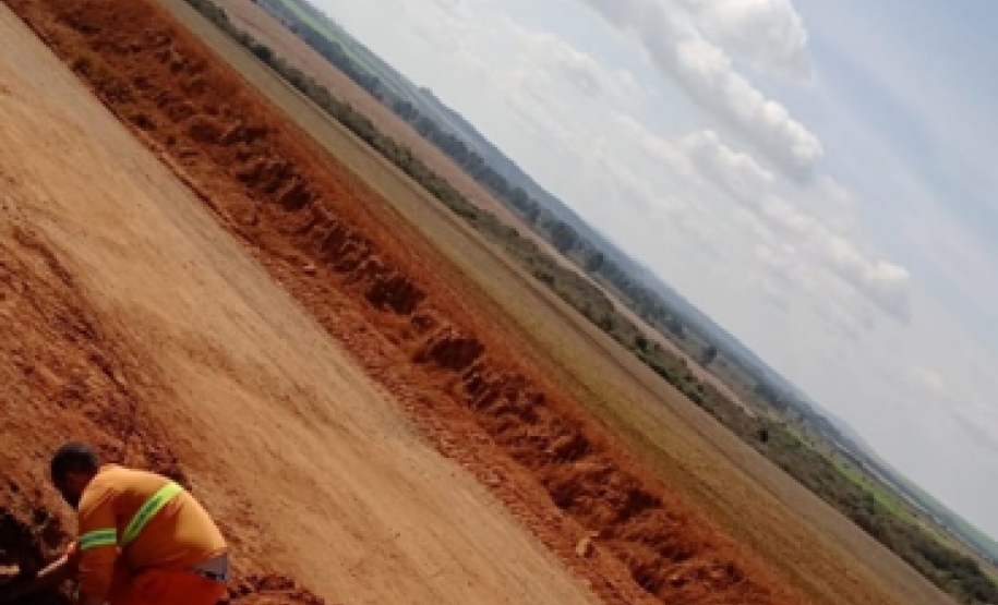 PR-090 Desobstrução de bueiros