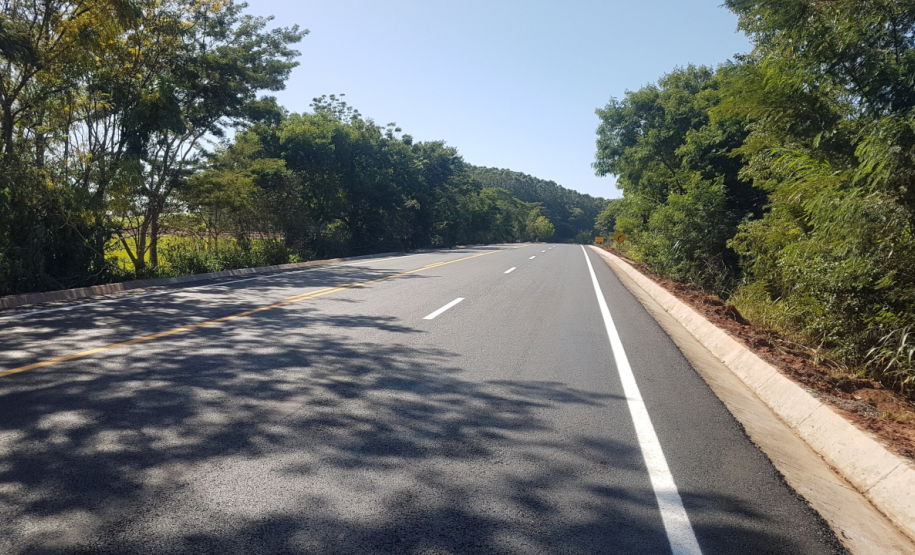 Obras de terceiras faixas na PR-323