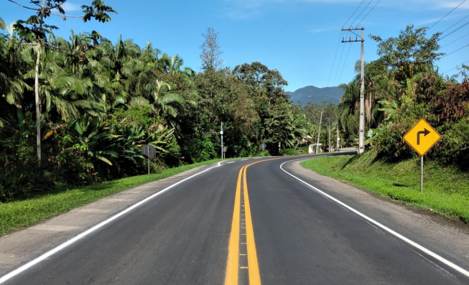 Serviços de conservação na PR-480