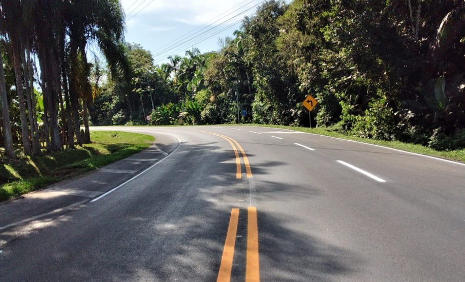 Serviços de conservação na PR-480