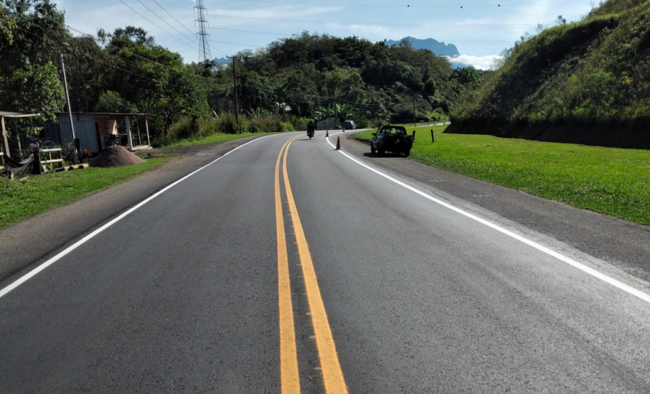 Serviços de conservação na PR-480