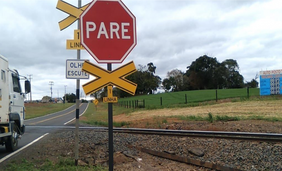 PR-438 entre Teixeira Soares e Guaragi