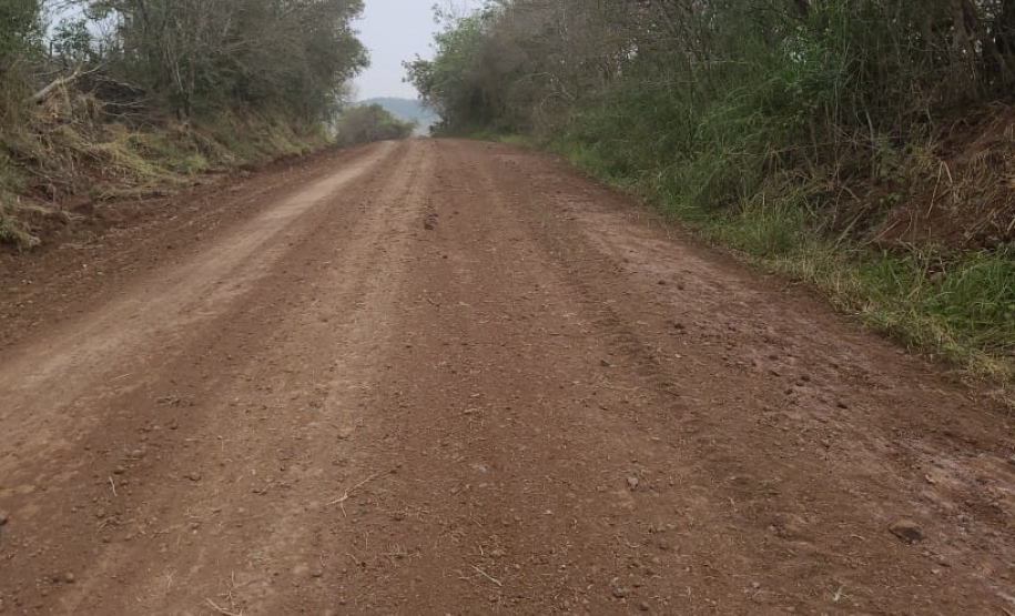 PR-462, entre Águas de Jurema e a Ponte do Rio do Óleo
