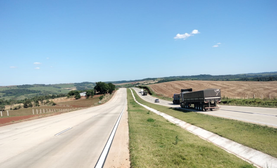 Duplicação da BR-163 na região Oeste