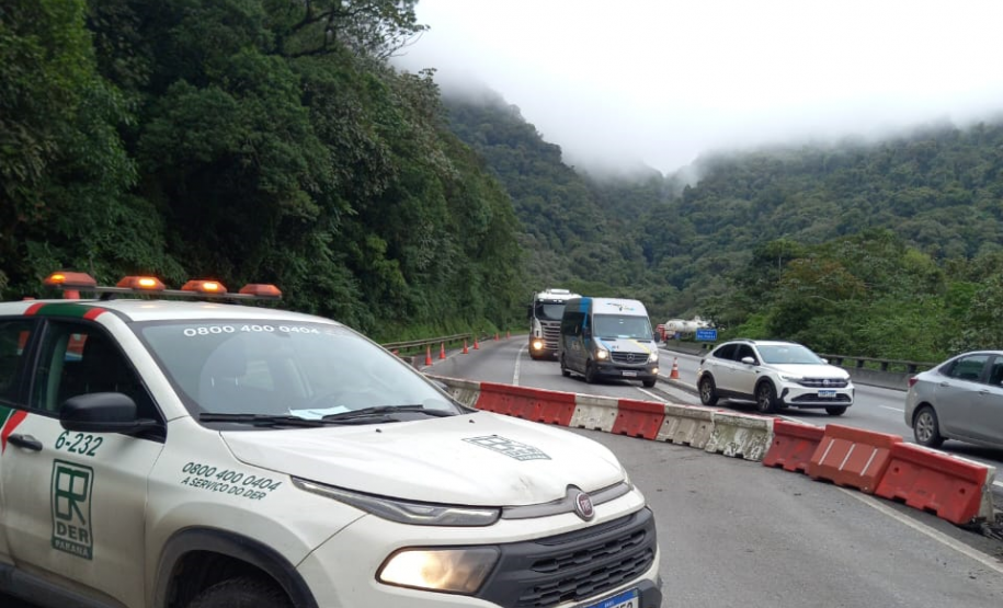 Serviços de operação de tráfego do DER/PR na BR-277