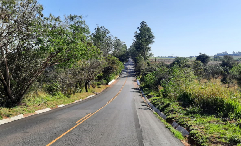 PR-082 entre Cidade Gaúcha e Nova Olímpia