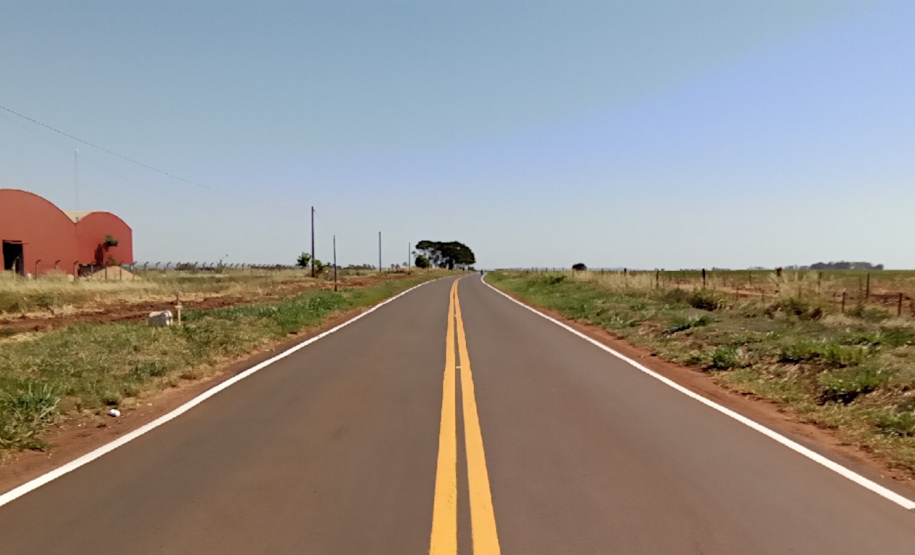 PR-464, entre Paranacity e Paranapoema