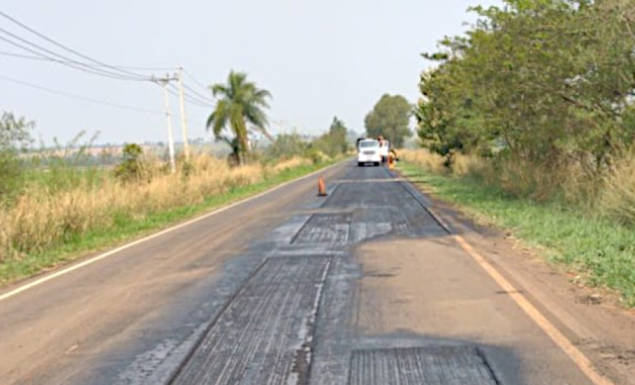 PR-576 entre Aparecida do Ivaí e o Rio Ivaí