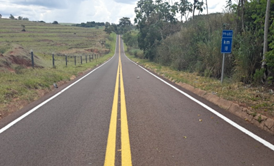 PR-680 entre Douradina e Maria Helena, com serviços de sinalização