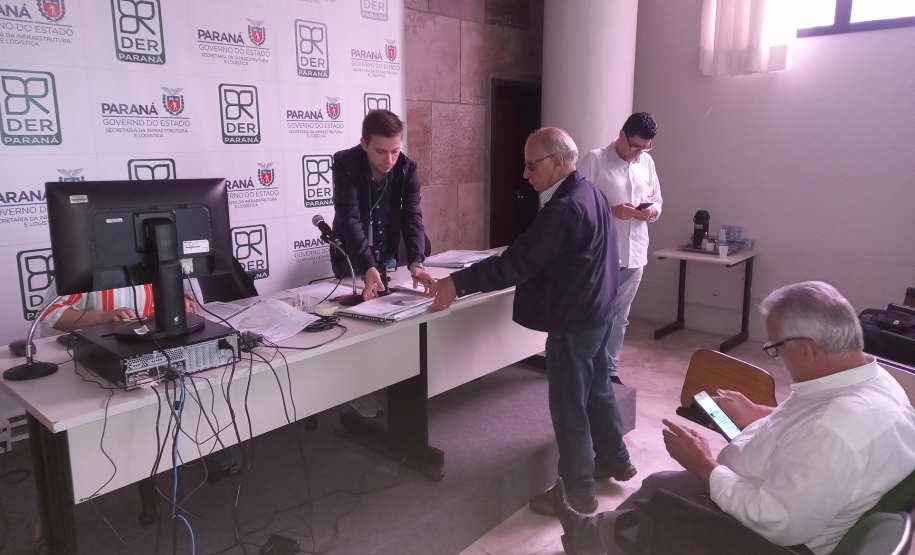 Abertura de envelopes do Lote F Oeste Proconserva