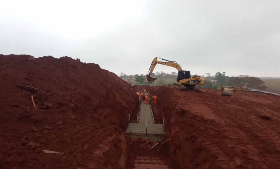 Etapa final da pavimentação da Estrada Boiadeira, setembro 2022