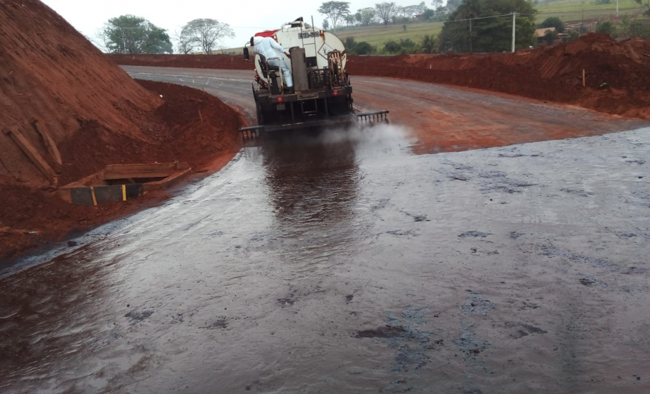 Etapa final da pavimentação da Estrada Boiadeira, setembro 2022