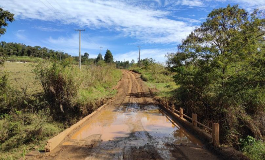 Ponte Rio das Pombas