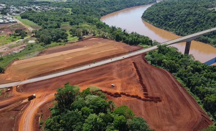 Obras da Rodovia de Acesso à Ponte da Integração