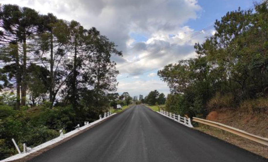 Viaduto Ferrovia PR-090