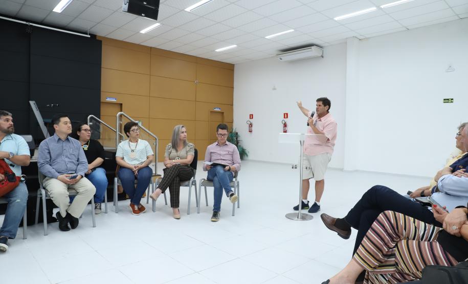 Audiência pública da Ponte de Guaratuba, em Guaratuba