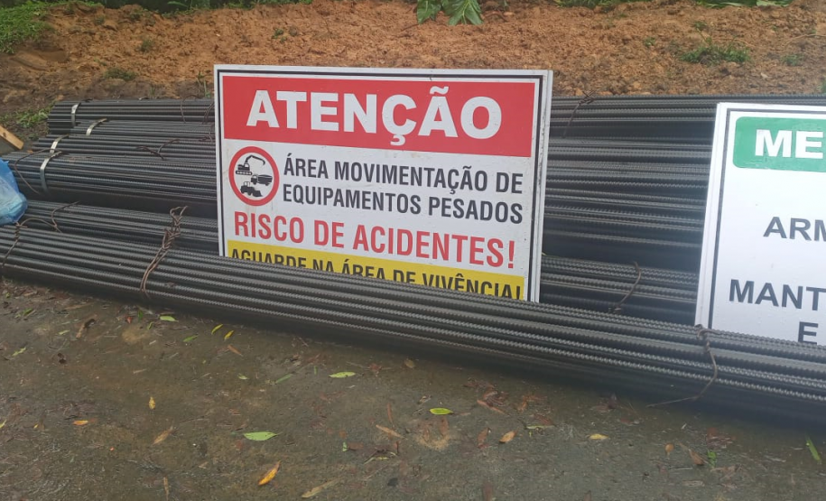 Obras na Estrada da Graciosa