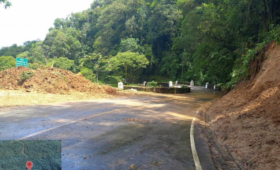 Serviços na Estrada da Graciosa km 8