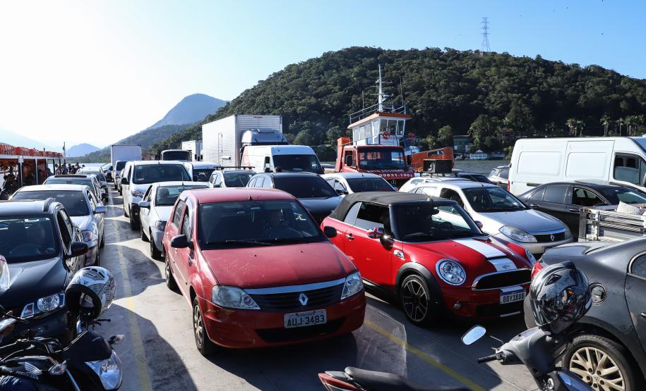 Ferry boat de Guaratuba