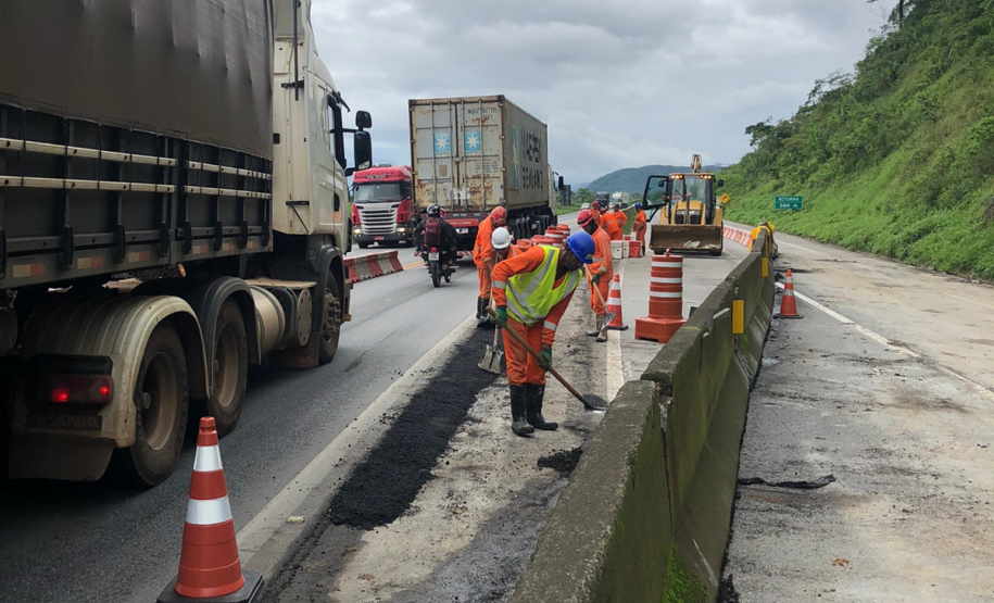 Serviços para liberação de faixa adicional na BR-277