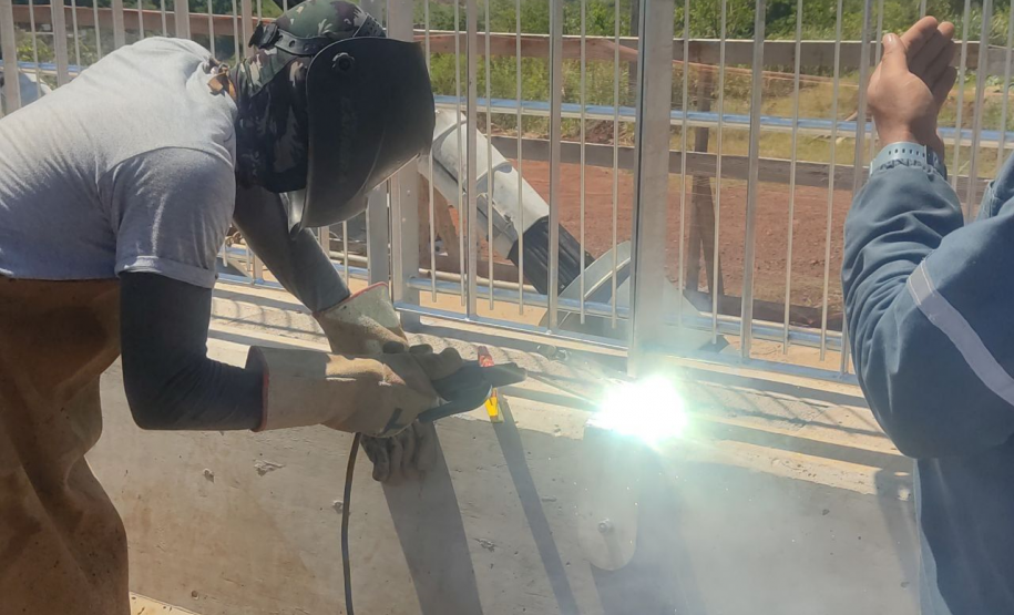 Solda dos guarda corpos