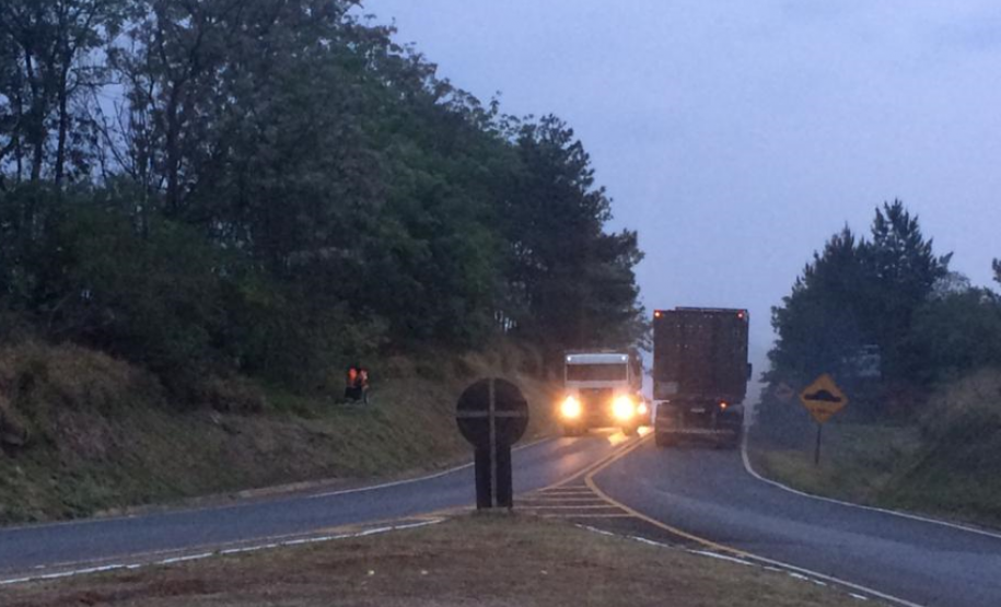 PR-151 entre Ponta Grossa e o trevo da PR-438