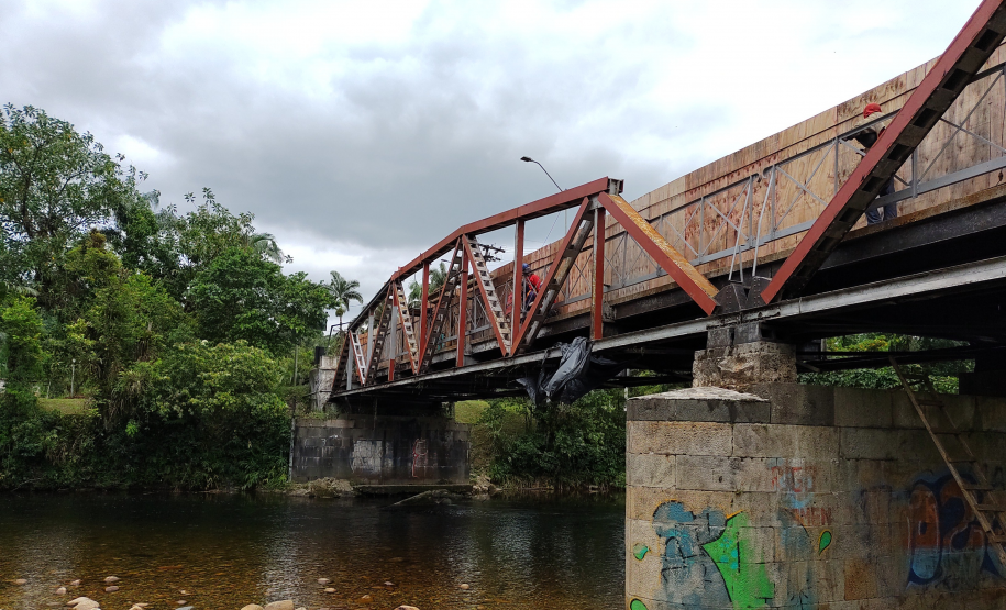 Reforma da Ponte metálica em Porto de Cima