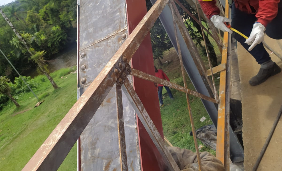 Reforma da Ponte metálica em Porto de Cima