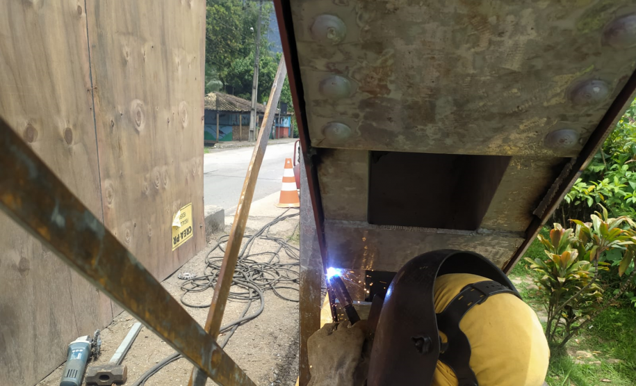 Reforma da Ponte metálica em Porto de Cima