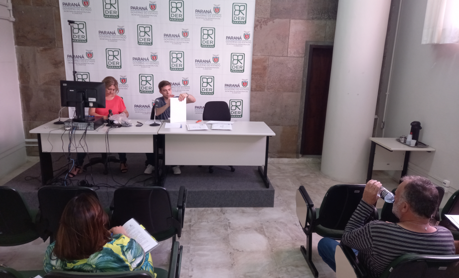 Abertura de envelopes de preços