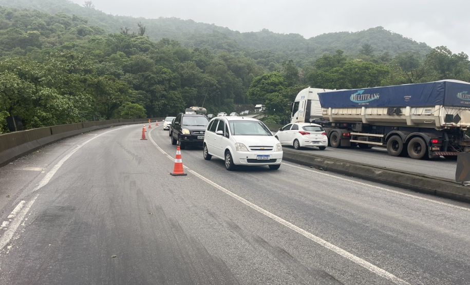 Serviços na BR-277 em 05/01/23