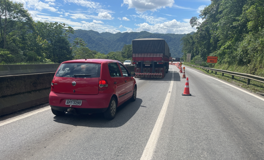 Serviços na BR-277 em 05/01/23