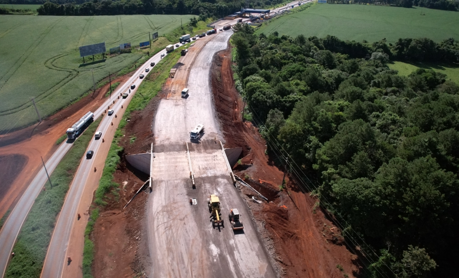 Nova trincheira da BR-277 em Cascavel