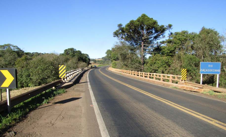 Ponte Rio Caçadorzinho PRC-158 no limite entre Pato Branco e Vitorino
