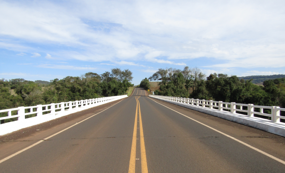 Ponte Rio Chopim PR-281 no limite entre Dois Vizinhos e São Jorge d'Oeste