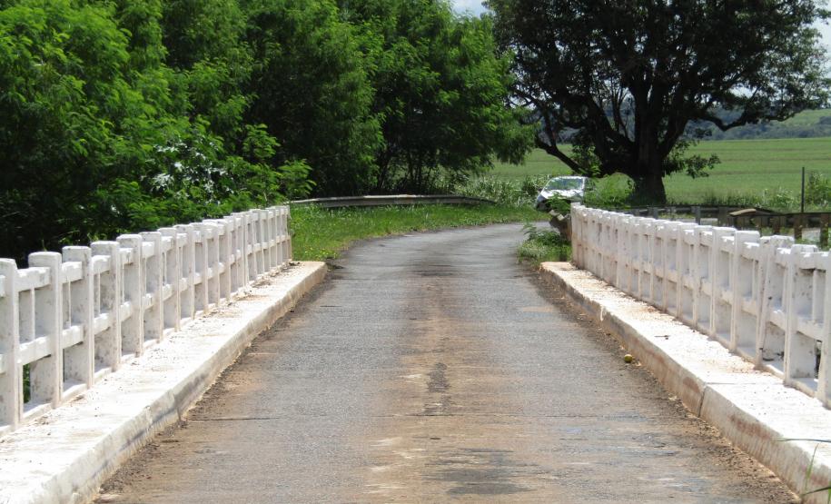 Ponte Rio Pirapó (Jusante) PR-458 no limite entre Flórida e Atalaia