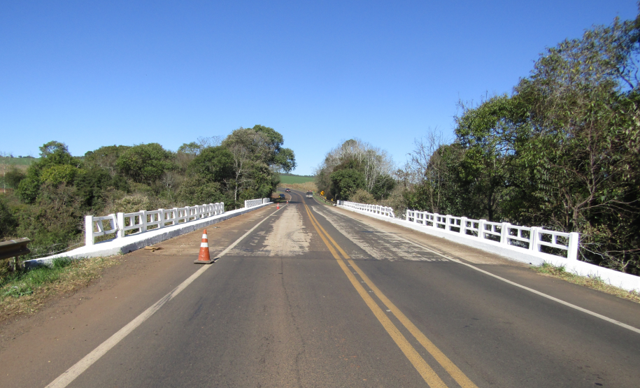 Ponte Rio Vitorino PR-493 em Itapejara d'Oeste