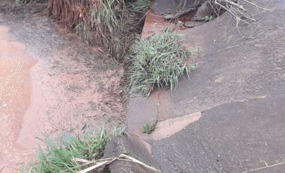 PR-082 galeria Douradina - Ivaté