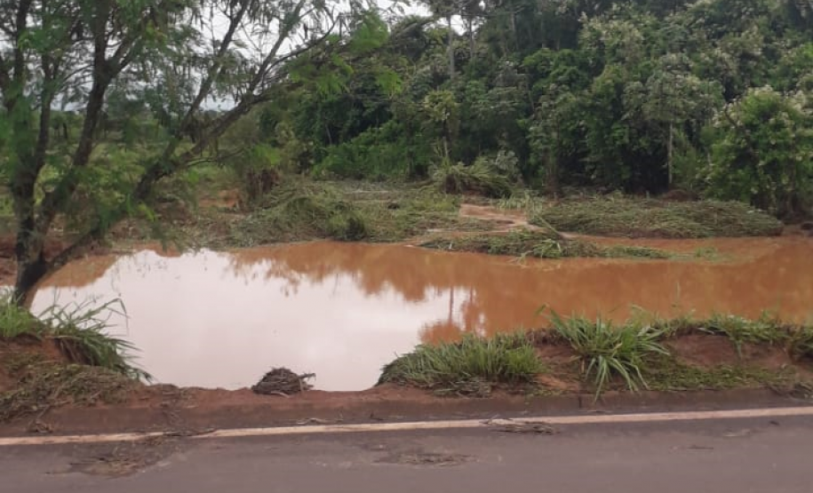 PR-082 galeria Douradina - Ivaté