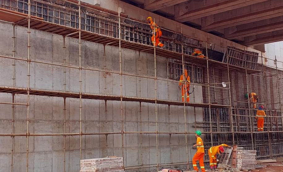 Obras de duplicação da PR-323 em Umuarama