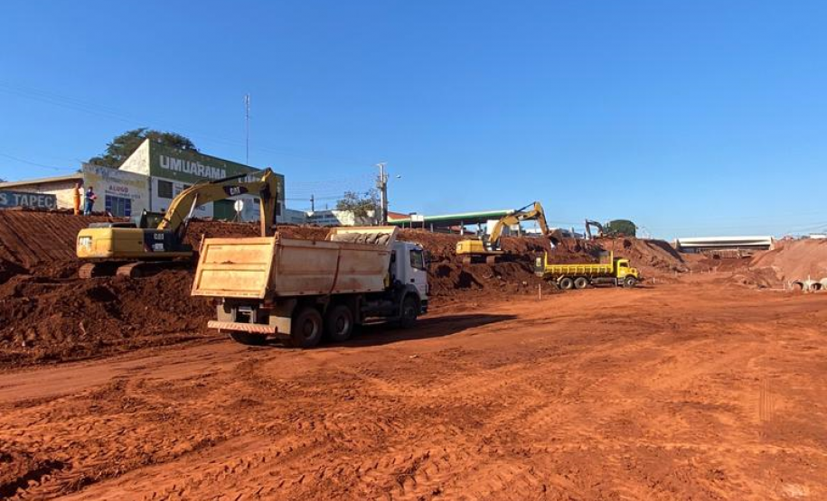 Obras de duplicação da PR-323 em Umuarama