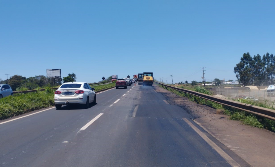 Km 190+480 P.2 L.D Após compactação Remendos Superficiais