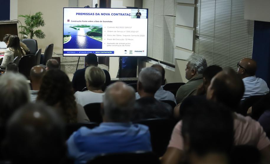 Audiência pública sobre nova contratação do ferry boat de Guaratuba.