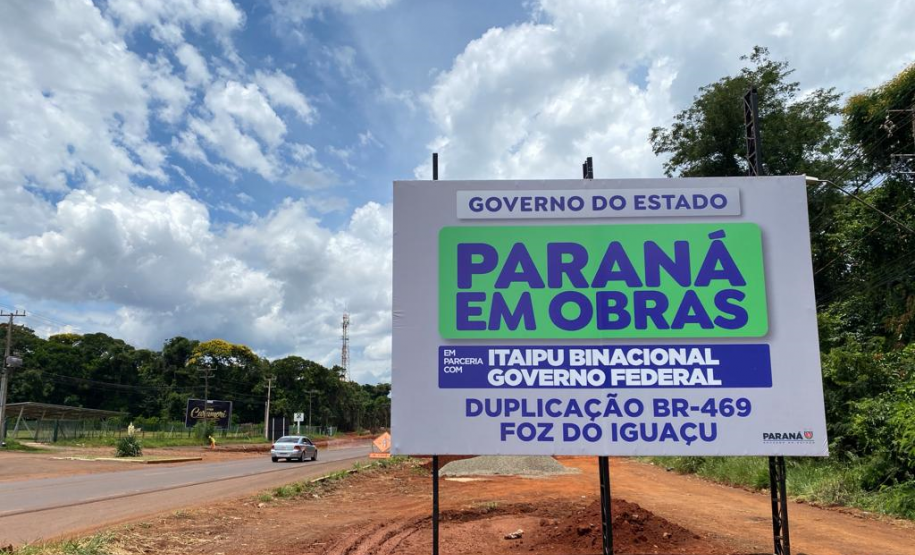 Placa Paraná em Obras