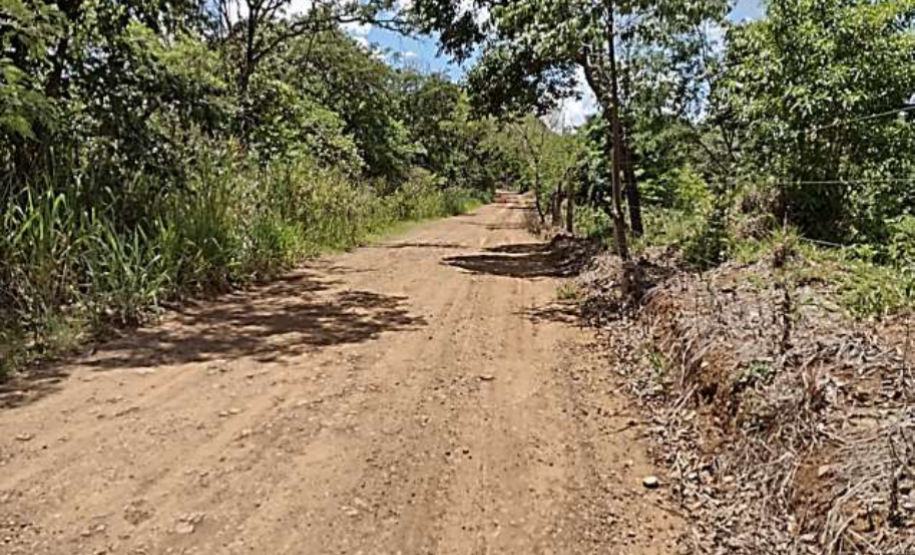 Estrada para o distrito de Congonhas km 4,1