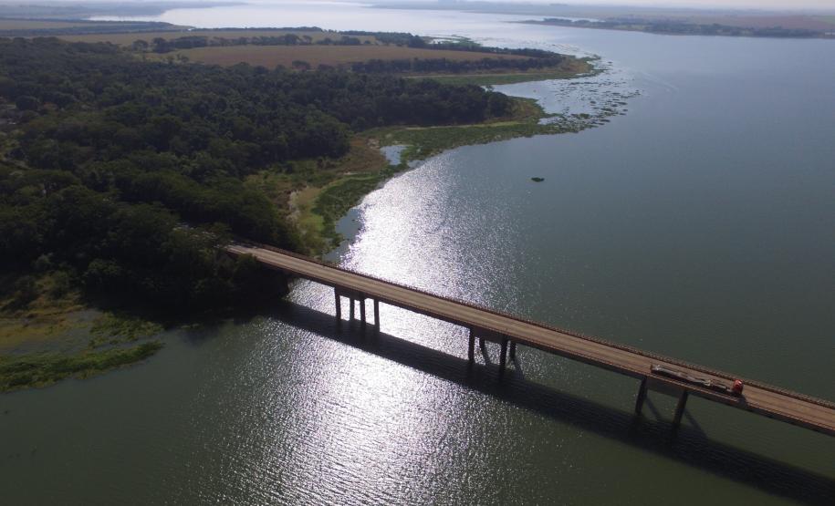 Ponte Rio Paranapanema - PR-323 em Sertaneja